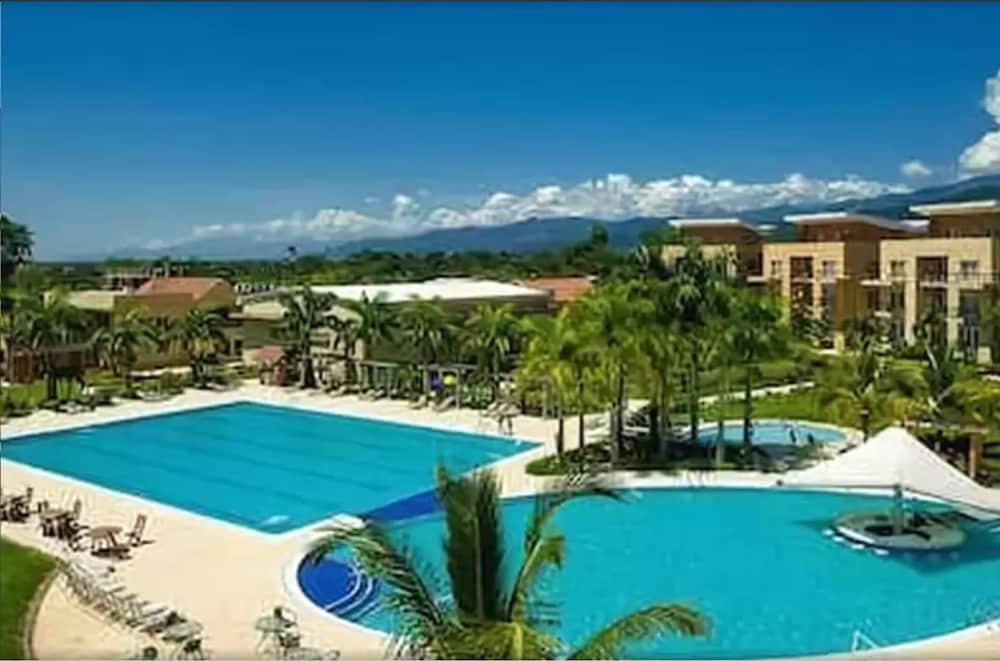 רסטרפו Wyndham Garden Villavicencio Rnt 26993 מראה חיצוני תמונה