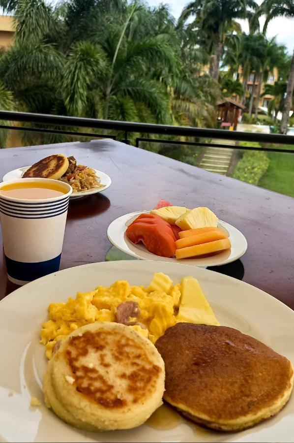 רסטרפו Wyndham Garden Villavicencio Rnt 26993 מראה חיצוני תמונה