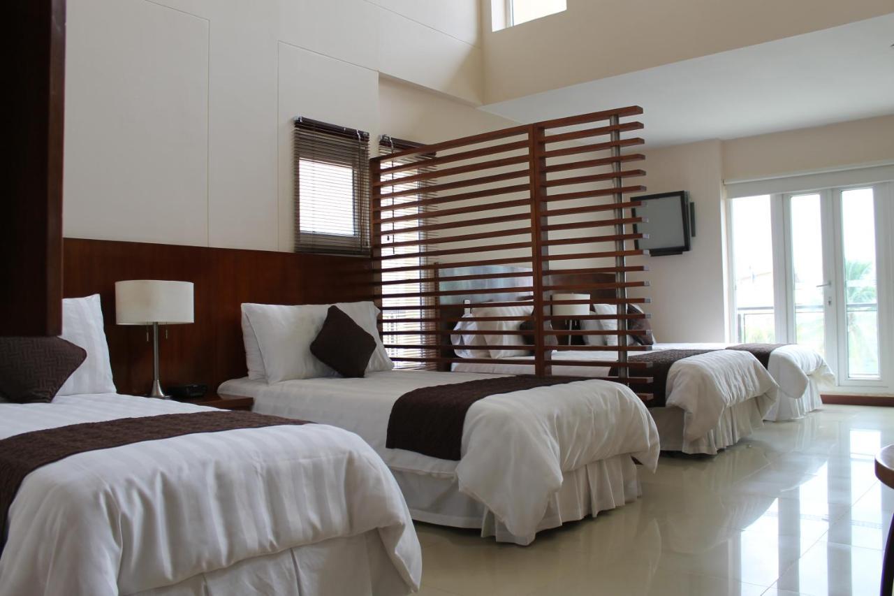 רסטרפו Wyndham Garden Villavicencio Rnt 26993 מראה חיצוני תמונה