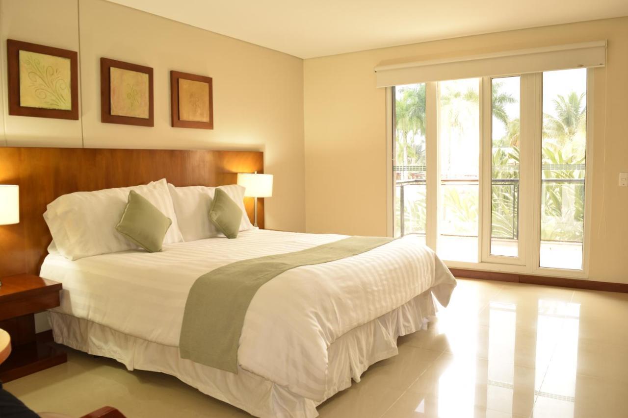 רסטרפו Wyndham Garden Villavicencio Rnt 26993 מראה חיצוני תמונה
