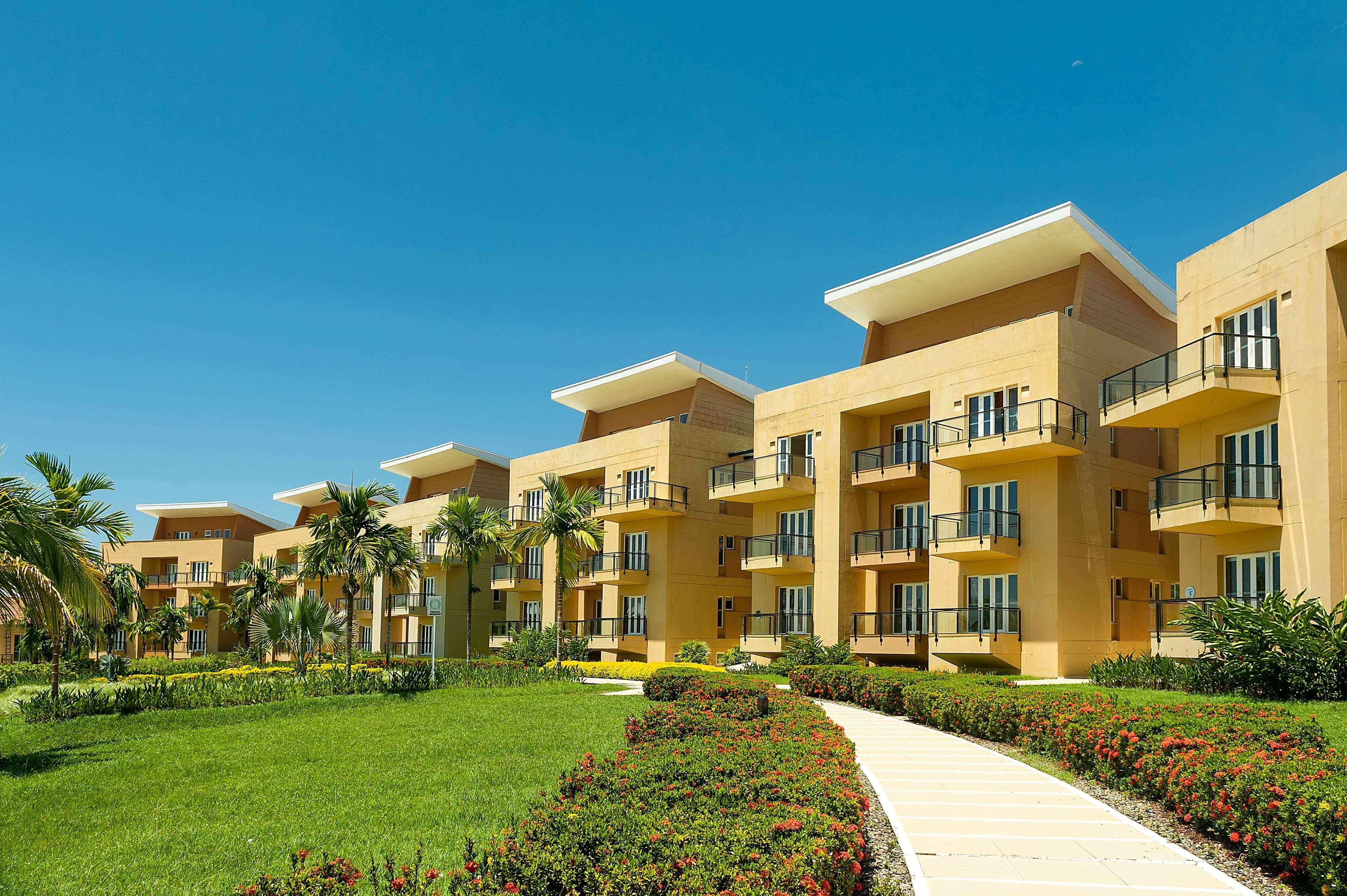 רסטרפו Wyndham Garden Villavicencio Rnt 26993 מראה חיצוני תמונה