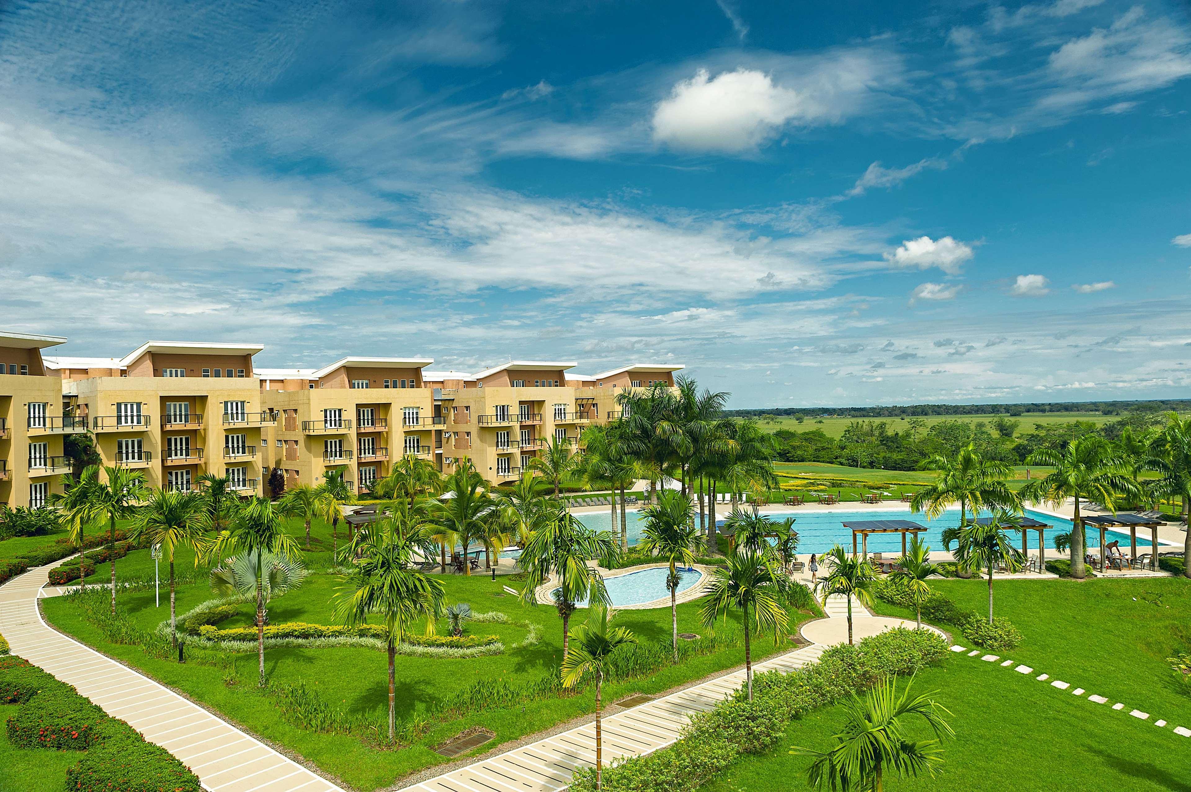 רסטרפו Wyndham Garden Villavicencio Rnt 26993 מראה חיצוני תמונה