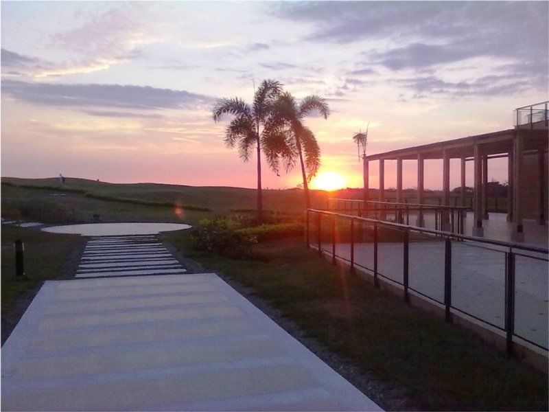 רסטרפו Wyndham Garden Villavicencio Rnt 26993 מראה חיצוני תמונה